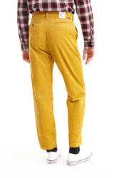  LEE RELAXED CHINO NUGGET GOLD L73NDC99